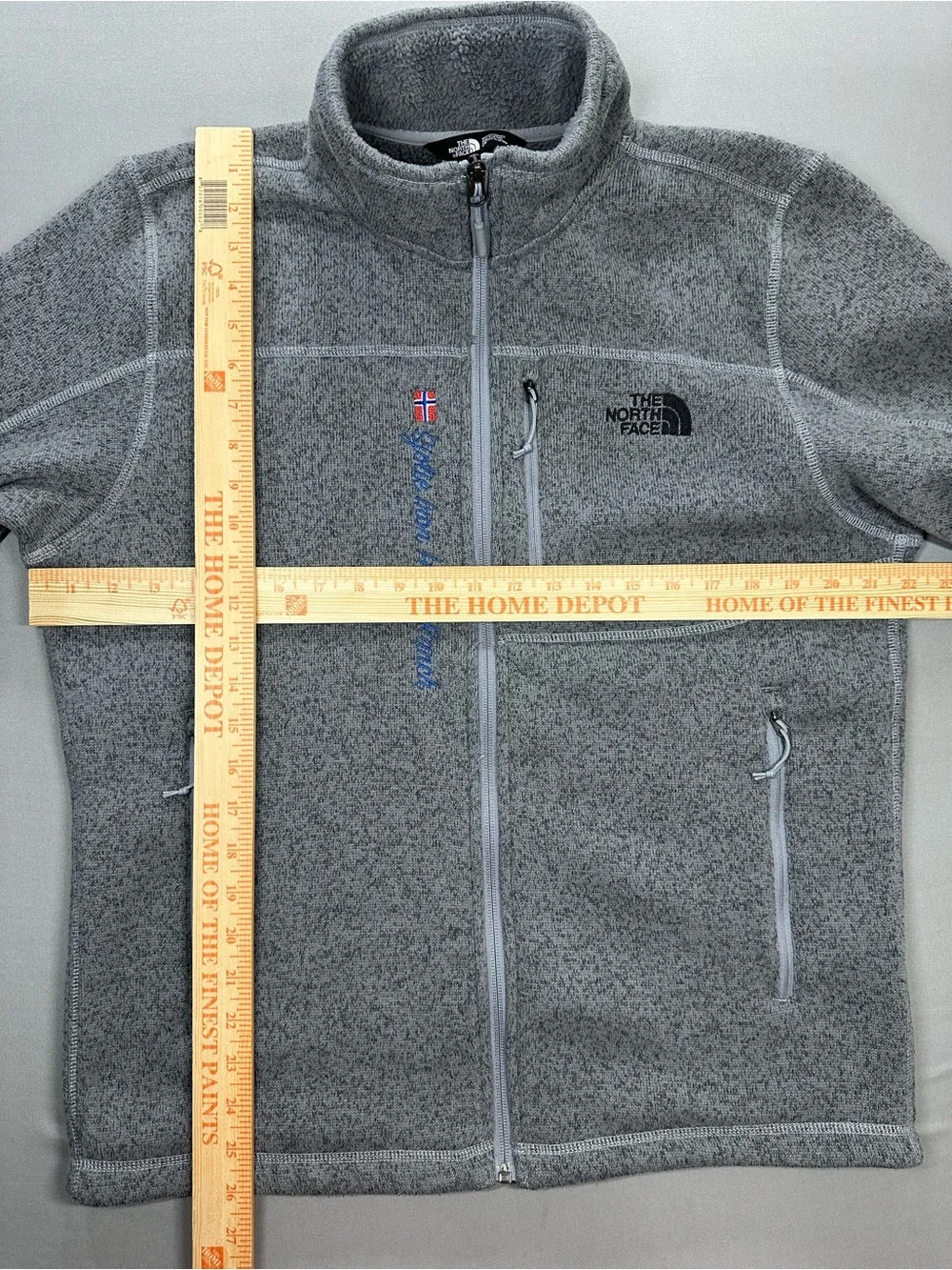 The North Face Fleece Zip-Up Jacket, Gordon Lyons, Brand Embroidered - Men Small